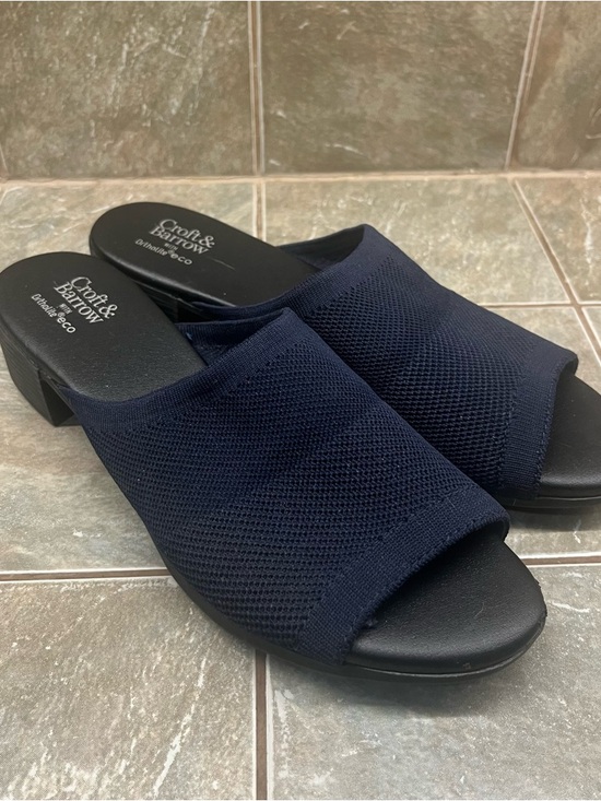 Croft & Barrow with Ortholite eco 8M Navy Knit Open-Toe Low Block Heel Mule - Picture 4 of 9